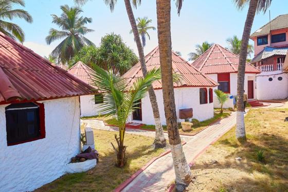 Le site, ses jardins et bungalows